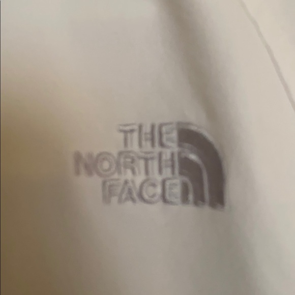 White North Face Jacket - Picture 3 of 4